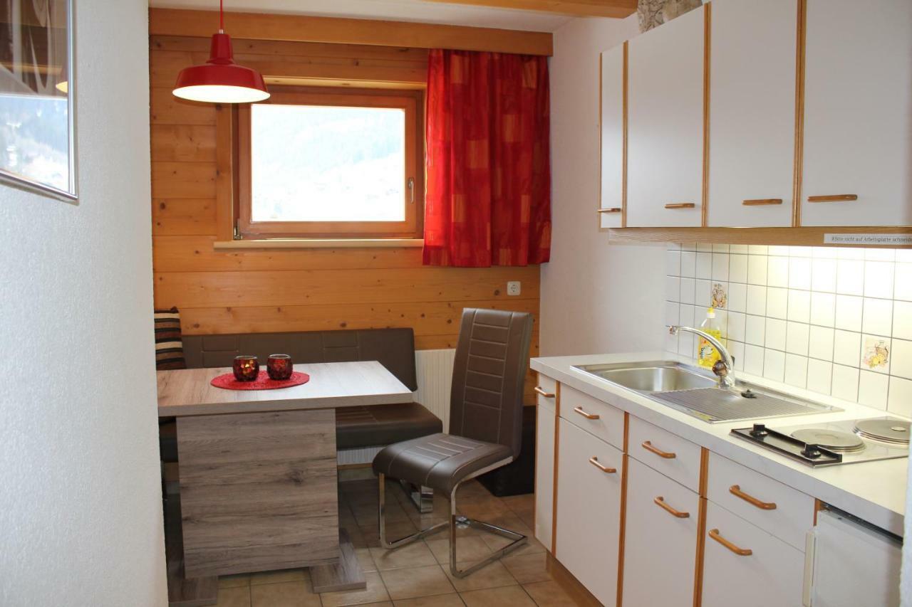 Haus Netzer Irma Apartment Sankt Gallenkirch Bagian luar foto